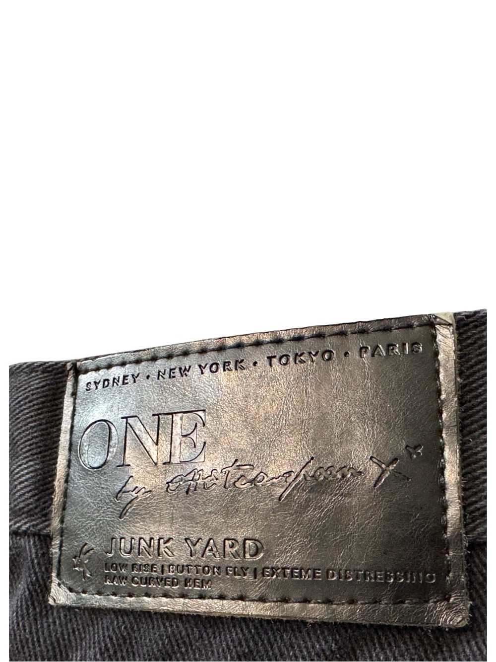 ONE X ONE TEASPOON Black High Rise Distressed Denim Mini Skirt High Low Fray 26 - Picture 8 of 9
